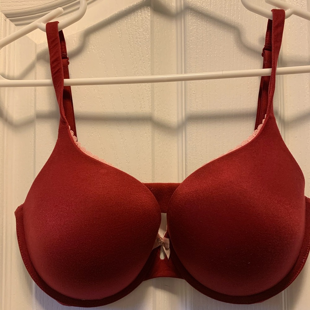 3/$65 Body By Victoria Perfect Shape Bra